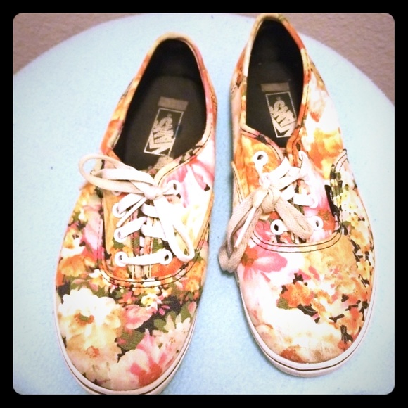Vans Other - Kids Vans size 4 Floral